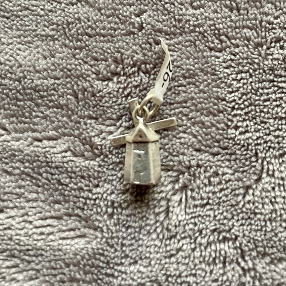 Windmill sterling silver charm - Picture 3 of 3